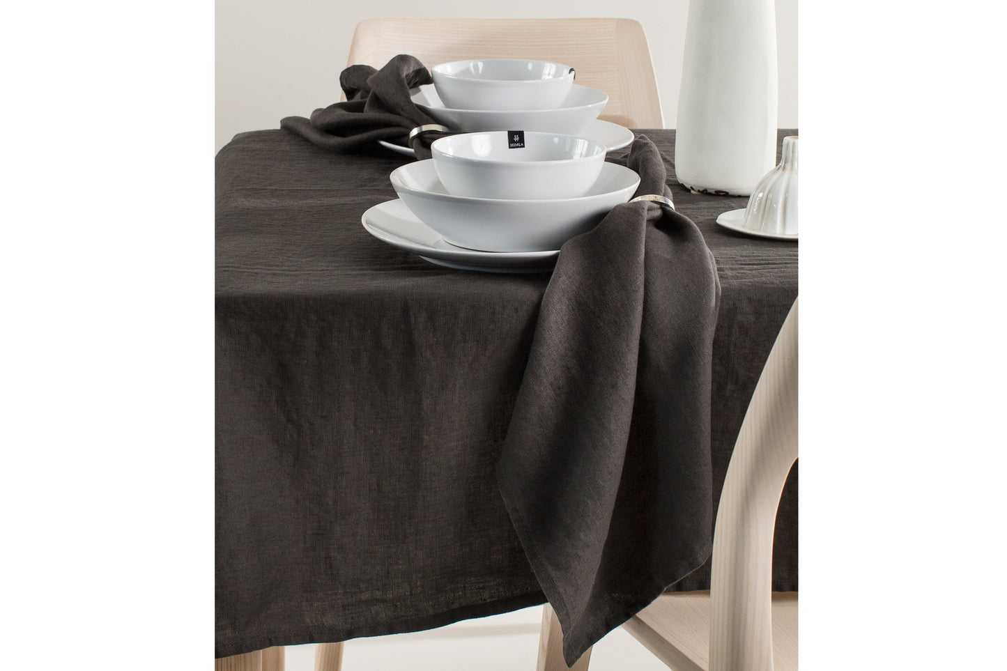 Sunshine, pre-washed linen in a casual look, tablecloth, black (kohl), 145x200cm