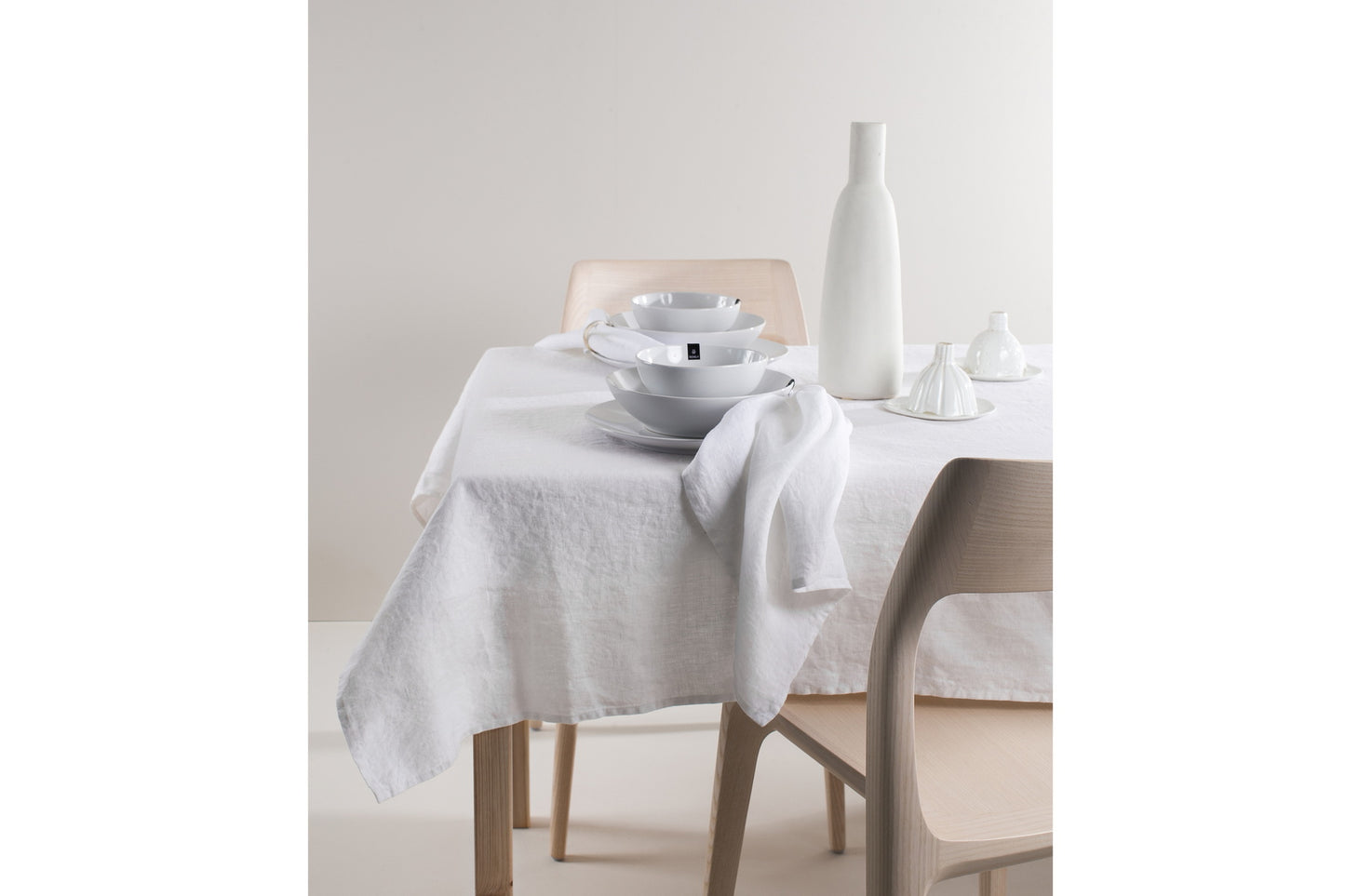 Sunshine, prewashed linen in casual look, tablecloth, white