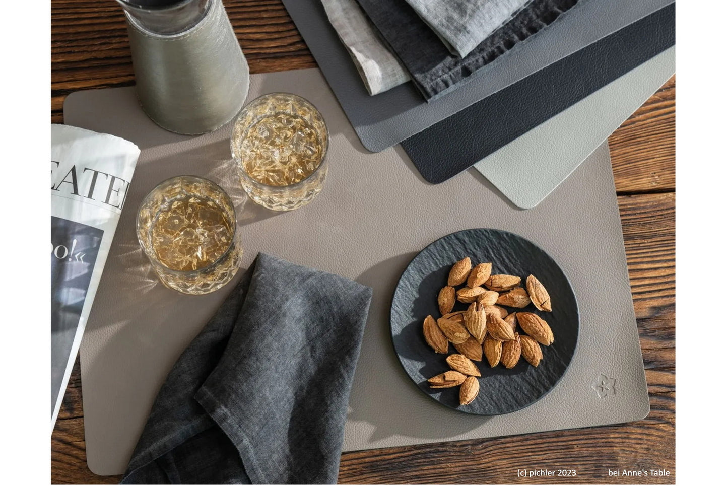 JAZZ, soft natural-looking artificial leather in great colours, placemat, colours to choose