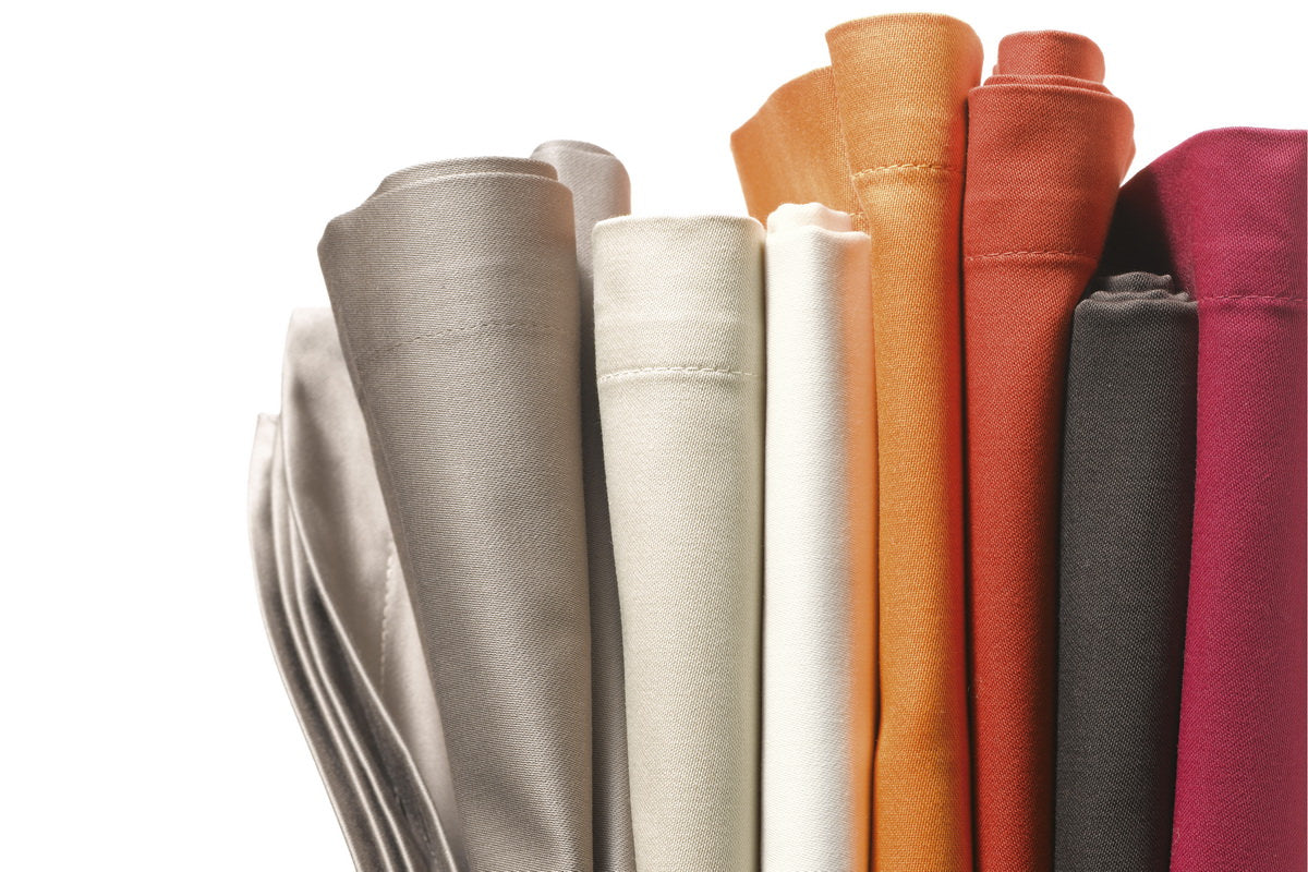 Cento, Kissen, hochwertiger Uni-Satin, in vielen Farben und Größen