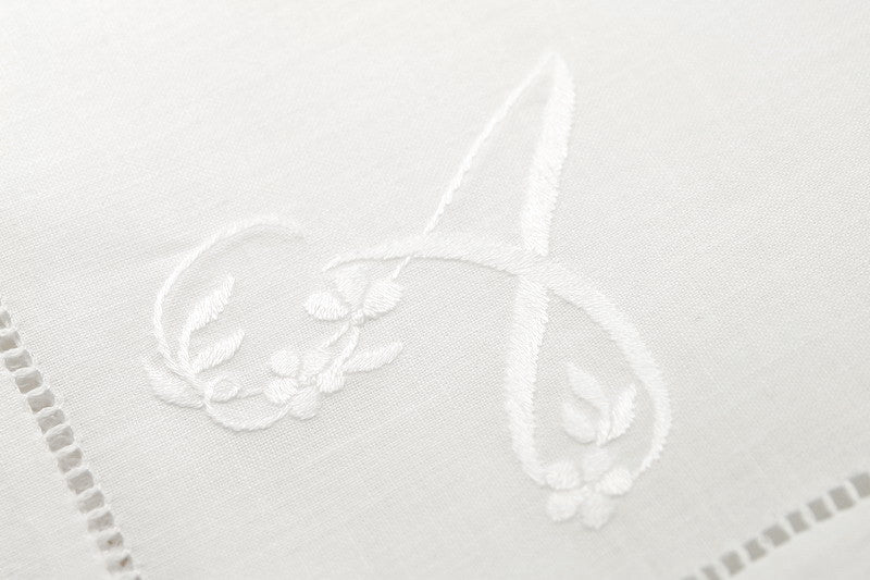 Monogramm Serviette, handbestickt -